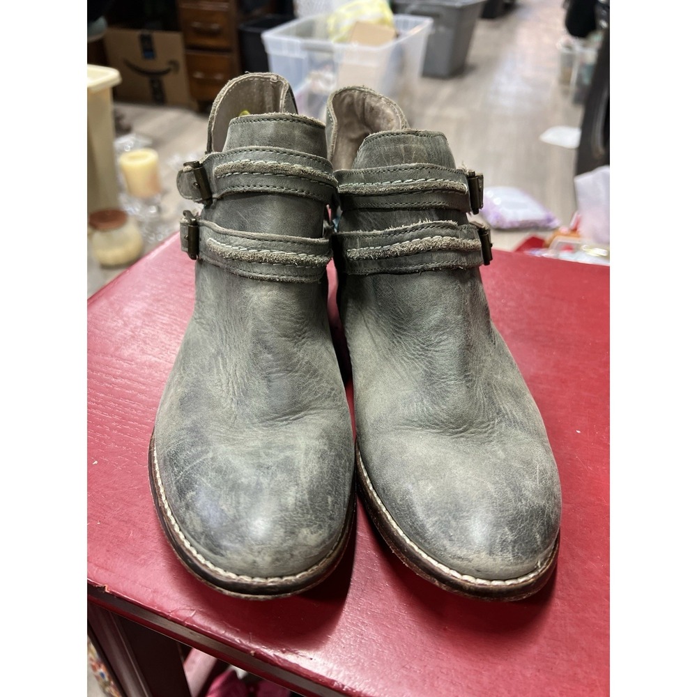 Free People Women's Sz. 37 Grey Leather Double Buckle Ankle Booties